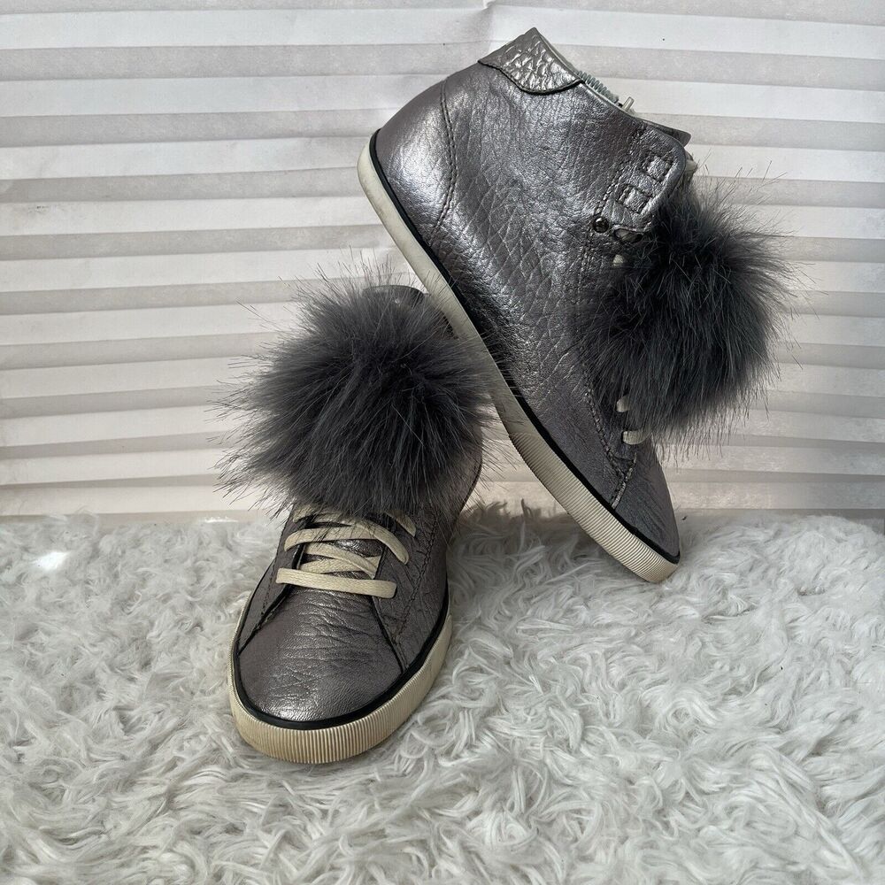 Diesel Sunrise Beach Pit W Fashion Sneaker size US 8.5 Gunmetal color, Leather.